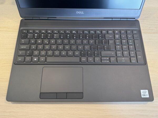 Laptop Dell Precision 7550 15.6 i7-10850H NVIDIA T2000 32GB 1TB SSD Win 11 - obrazek 3