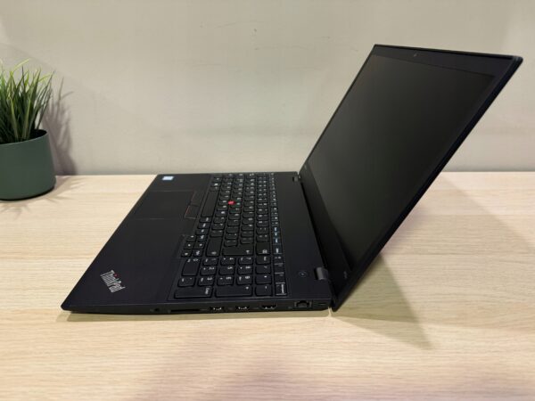 Lenovo ThinkPad P51s 15,6 i7-6600U 16GB 512GB SSD NVIDIA M520 Windows 11 - obrazek 4