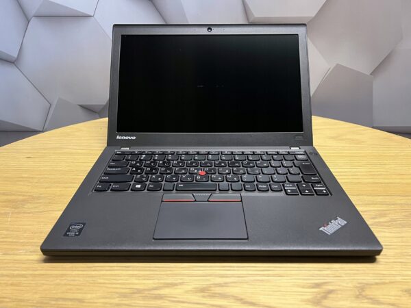 Lenovo Thinkpad x250 i5-5200U 8GB 2TB SSD W10 - obrazek 2