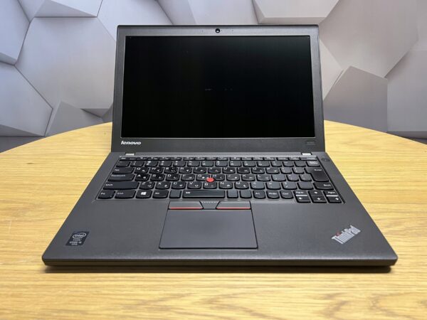 Lenovo Thinkpad x250 i5-gen 8GB 256SSD Office W10 - obrazek 2