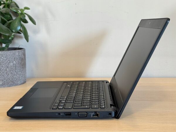 Dell Latitude 5280 12.5 i5-7300U 16GB 256GB SSD Klasa A Windows 10 - obrazek 4