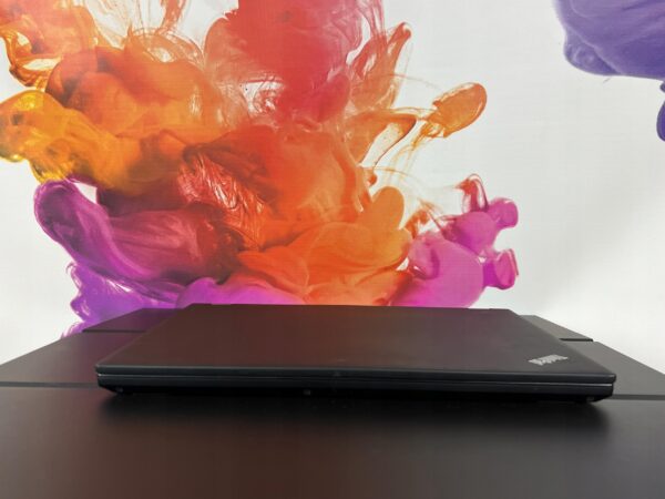 Laptop Lenovo ThinkPad P50 15.6 i7 16GB 256GB SSD FullHD NVIDIA Windows 11 - KLASA B - obrazek 6