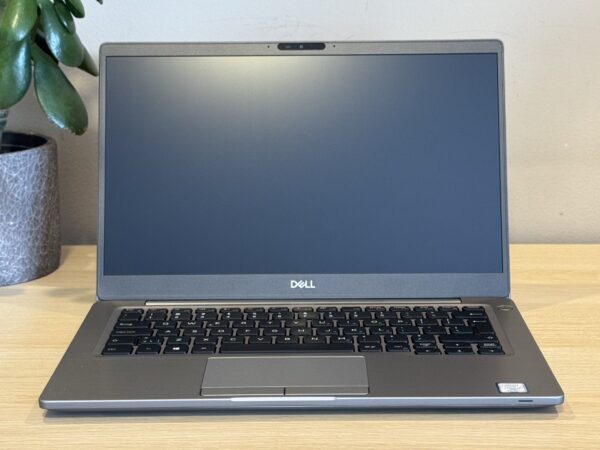 Laptop Dell Latitude 7300 13,3 i5-8365U 16GB 512GB Full HD Win 11 - SILVER - obrazek 2