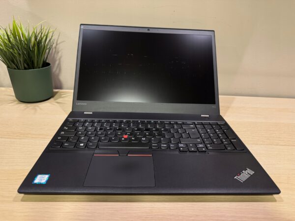 Lenovo ThinkPad P51s 15,6 i7-6600U 16GB 512GB SSD NVIDIA M520 Windows 11 - obrazek 2