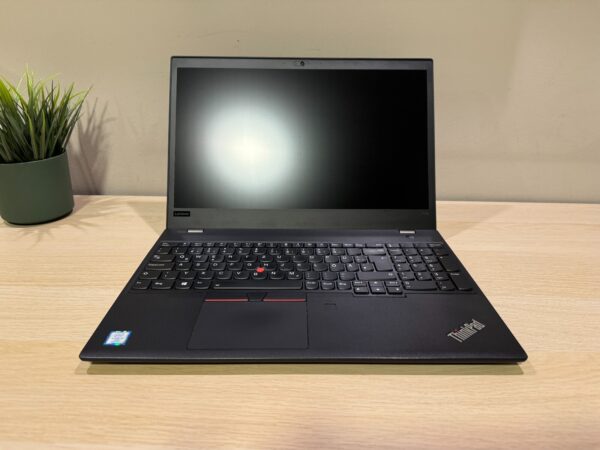 Lenovo ThinkPad P52S Core i7-8650U  16Gb 512GB SSD Nvidia P500 FHD IPS  Win 11 - obrazek 2