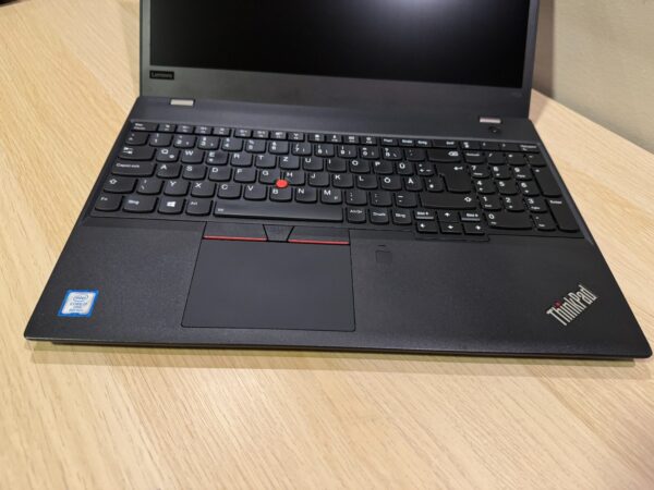 Lenovo ThinkPad P52S Core i7-8650U  16Gb 512GB SSD Nvidia P500 FHD IPS  Win 11 - obrazek 6