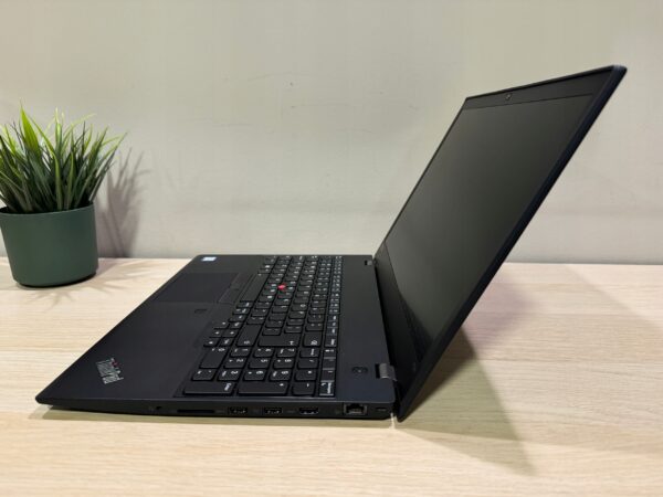 Lenovo ThinkPad P52s 15,6 i7-8650U 16GB 512GB SSD NVIDIA Windows 11 - obrazek 4