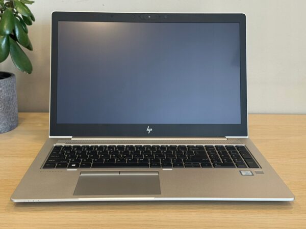 Laptop HP EliteBook 850 G6 15,6 i5-8365U 32GB 2TB Full HD Windows 11 - obrazek 2