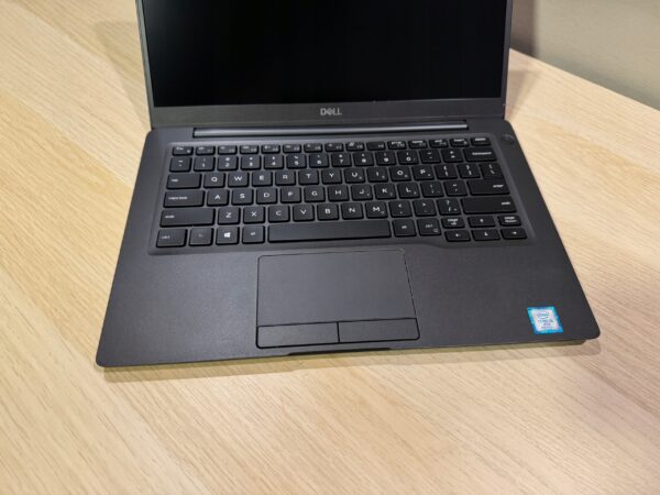 Laptop Dell Latitude 7300 13,3 i5-8365U 8GB 256GB Full HD Windows 11 - obrazek 7