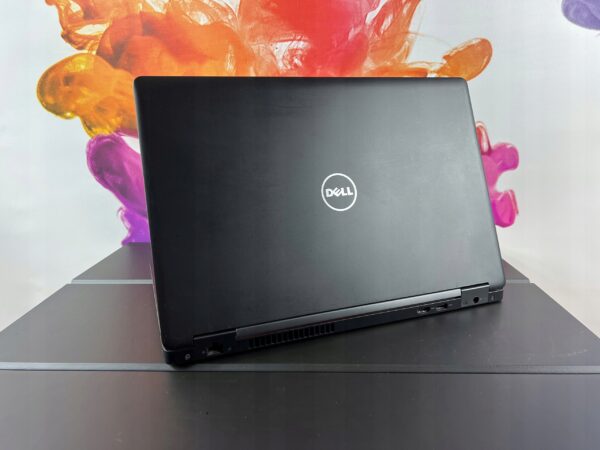 Laptop Dell Latitude 5580 15,6 i5-7200U 32GB 256GB SSD Office Windows 11 - obrazek 3