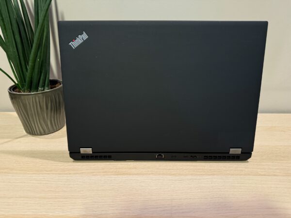 Laptop Lenovo ThinkPad P53 15,6 i7-9850H 16GB 1TB SSD NVIDIA T1000 WIN11 - obrazek 5