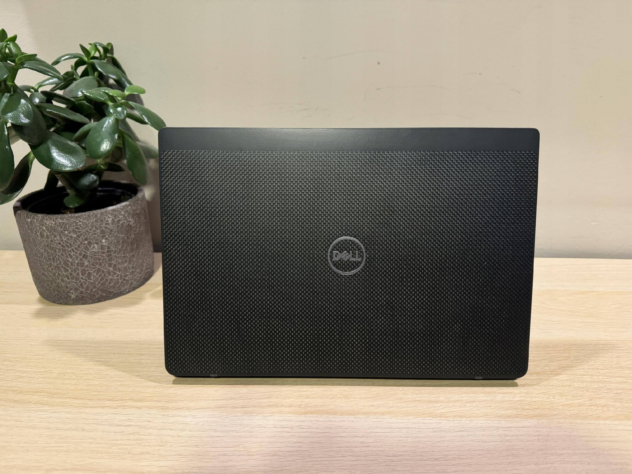 Laptop Dell Latitude 7300 13,3 i5-8365U 16GB 512GB Full HD Windows 11 - obrazek 6