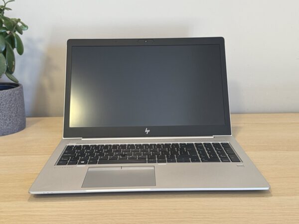 Laptop HP EliteBook 850 G5 15,6 i7-8550U 16GB 512GB Full HD Windows 11 - obrazek 4
