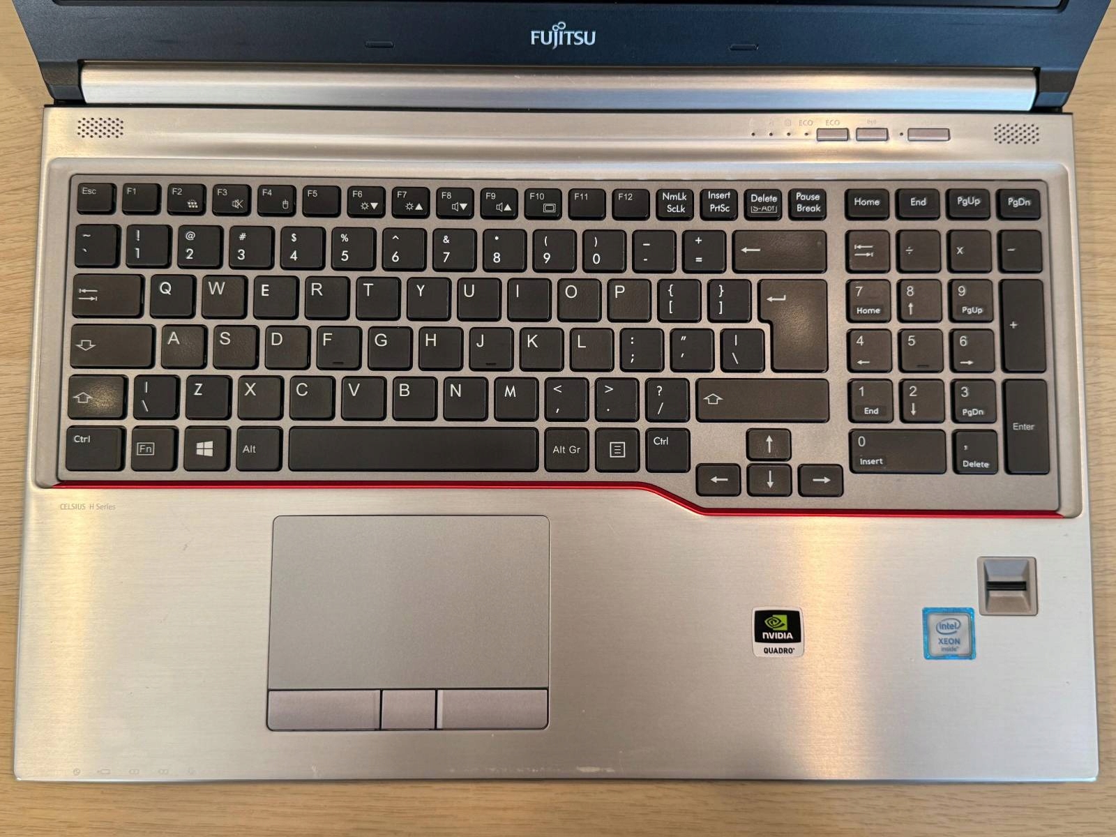 Laptop Fujitsu Celsius H770 15.6 64GB 1TB SSD Office Nvidia Windows 11 - obrazek 6