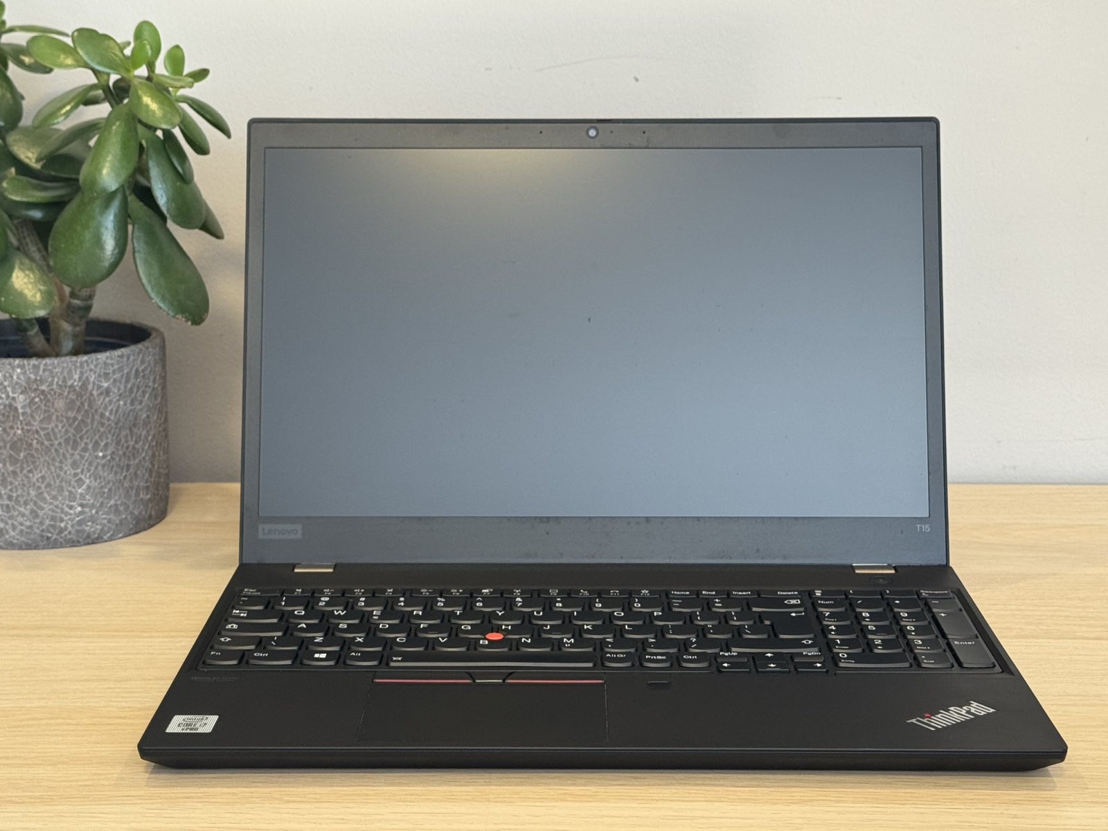Laptop Lenovo ThinkPad T15 Gen 1 15,6 i7-10gen 32GB 2TB SSD Windows 11 - obrazek 2