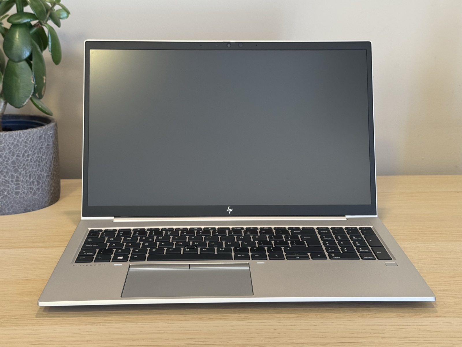 Laptop HP EliteBook 850 G8 15,6 i5-11gen 16GB 256GB Full HD Windows 11 - obrazek 2