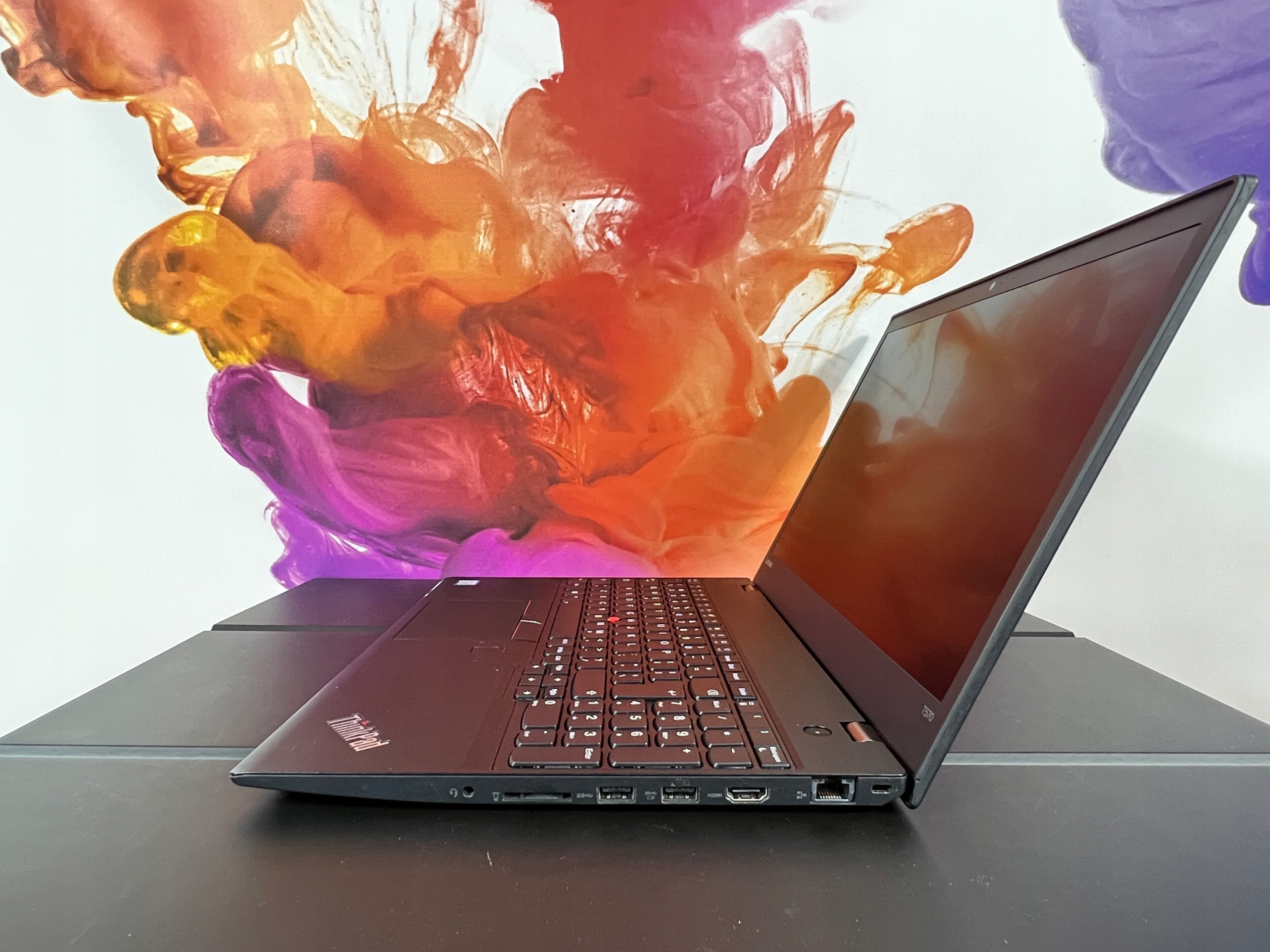 Lenovo ThinkPad T570 i5 15.6 32GB 256GB SSD Full HD IPS Windows 11 - obrazek 5