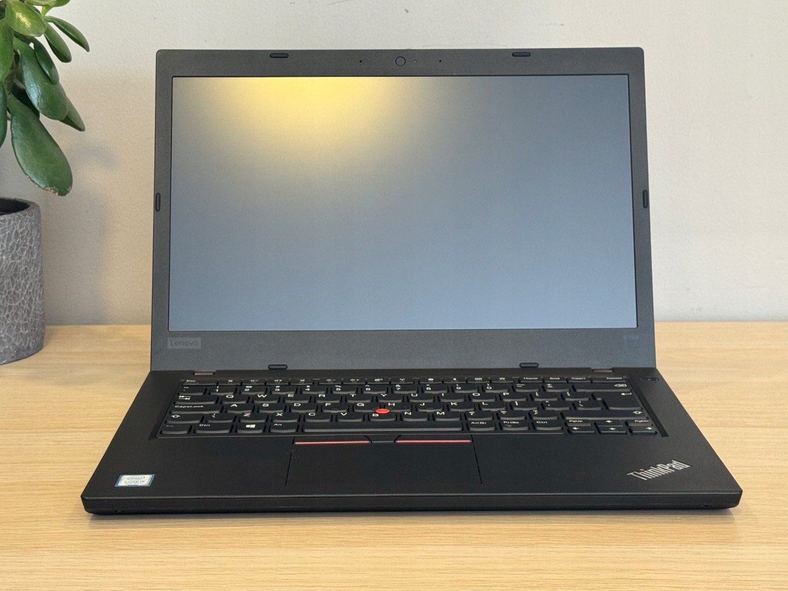 Laptop Lenovo ThinkPad L480 14 i5-8250U 8GB 256GB Full HD IPS W11 Klasa B - obrazek 2