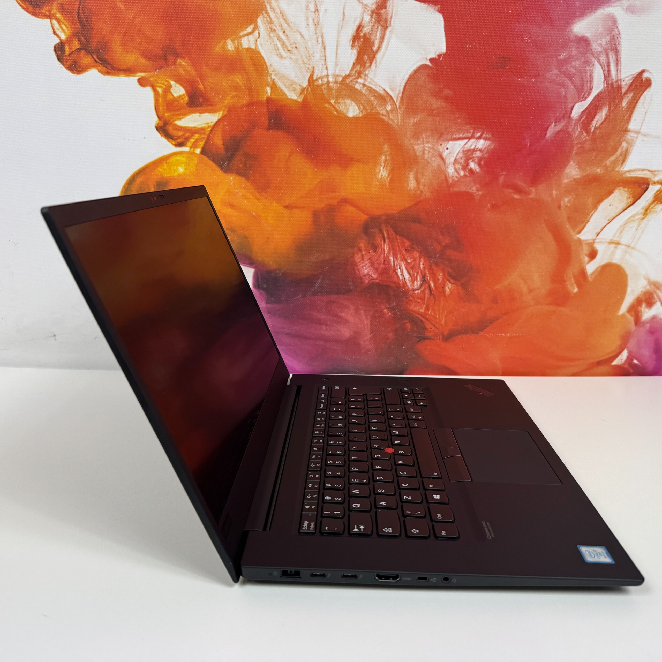Lenovo ThinkPad P1 Gen 2 15.6 i7-9850H 32GB 1TB SSD NVIDIA Windows 11 - obrazek 3