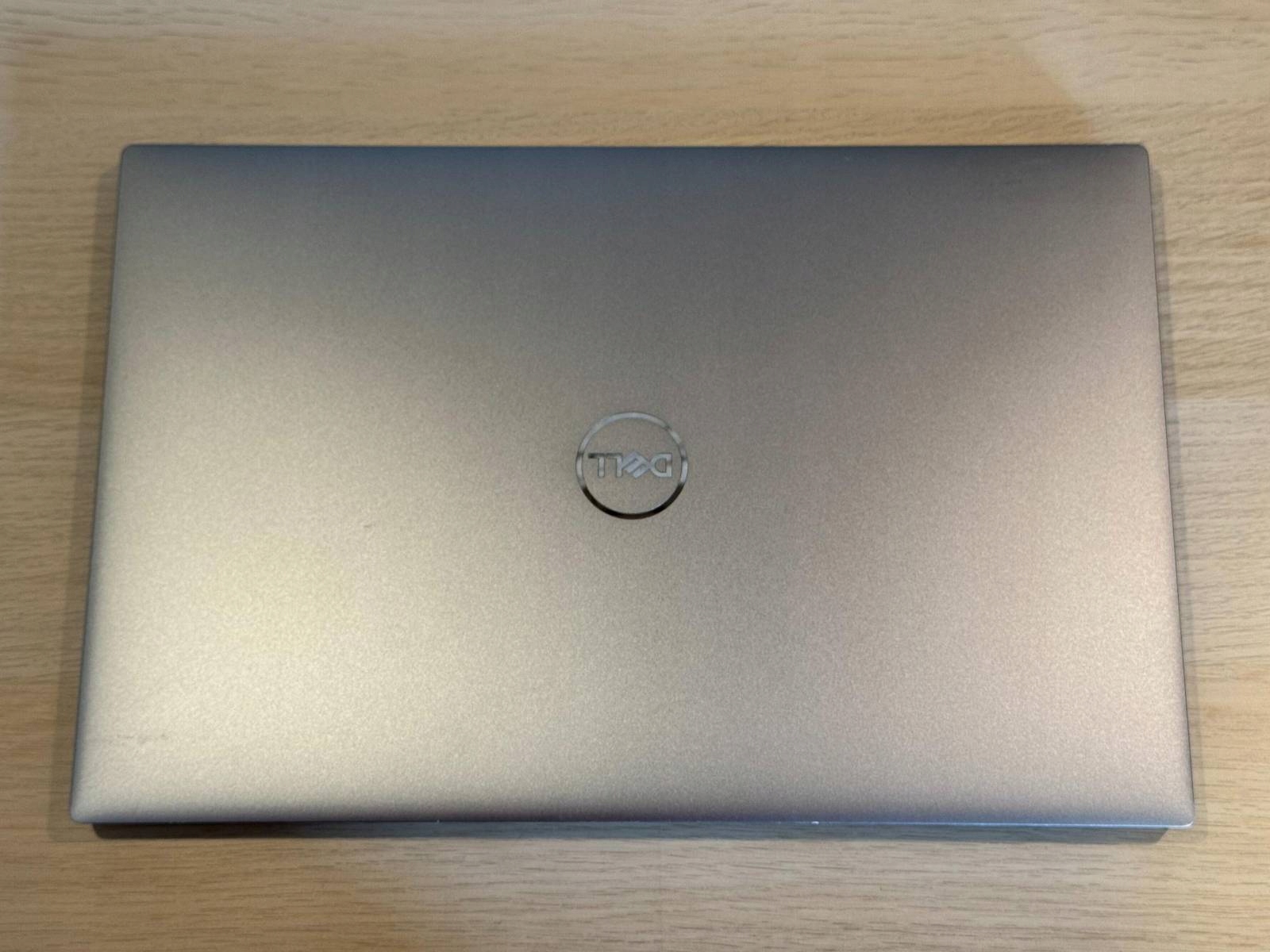 Dell Precision 5560 15,6 i7-11850H 16GB 512GB SSD NVIDIA RTX Windows 11 - obrazek 6