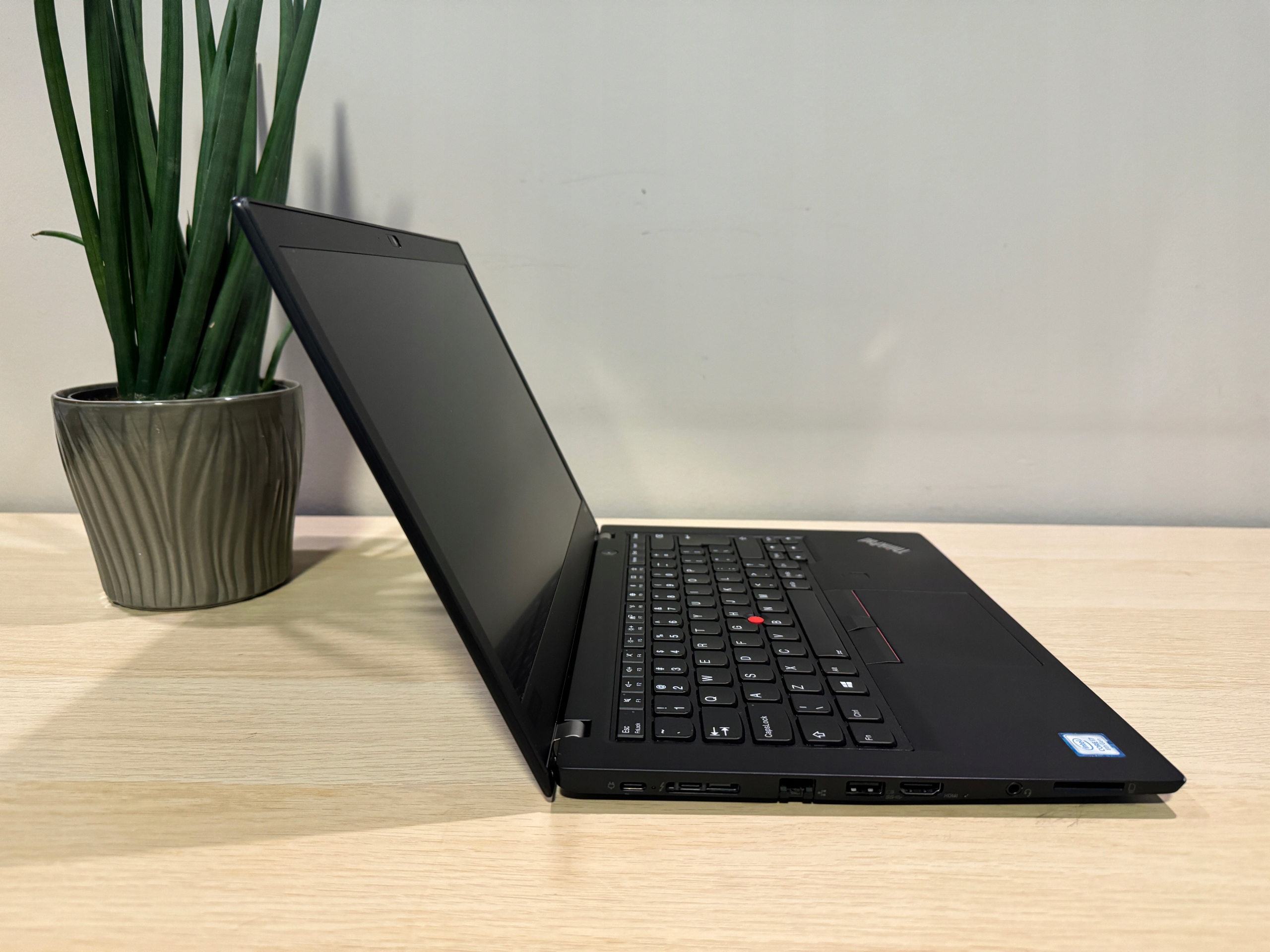 Lenovo ThinkPad T480s i5-8350U 14 16GB 512GB SSD FullHD Win 11 - CZARNY - obrazek 7
