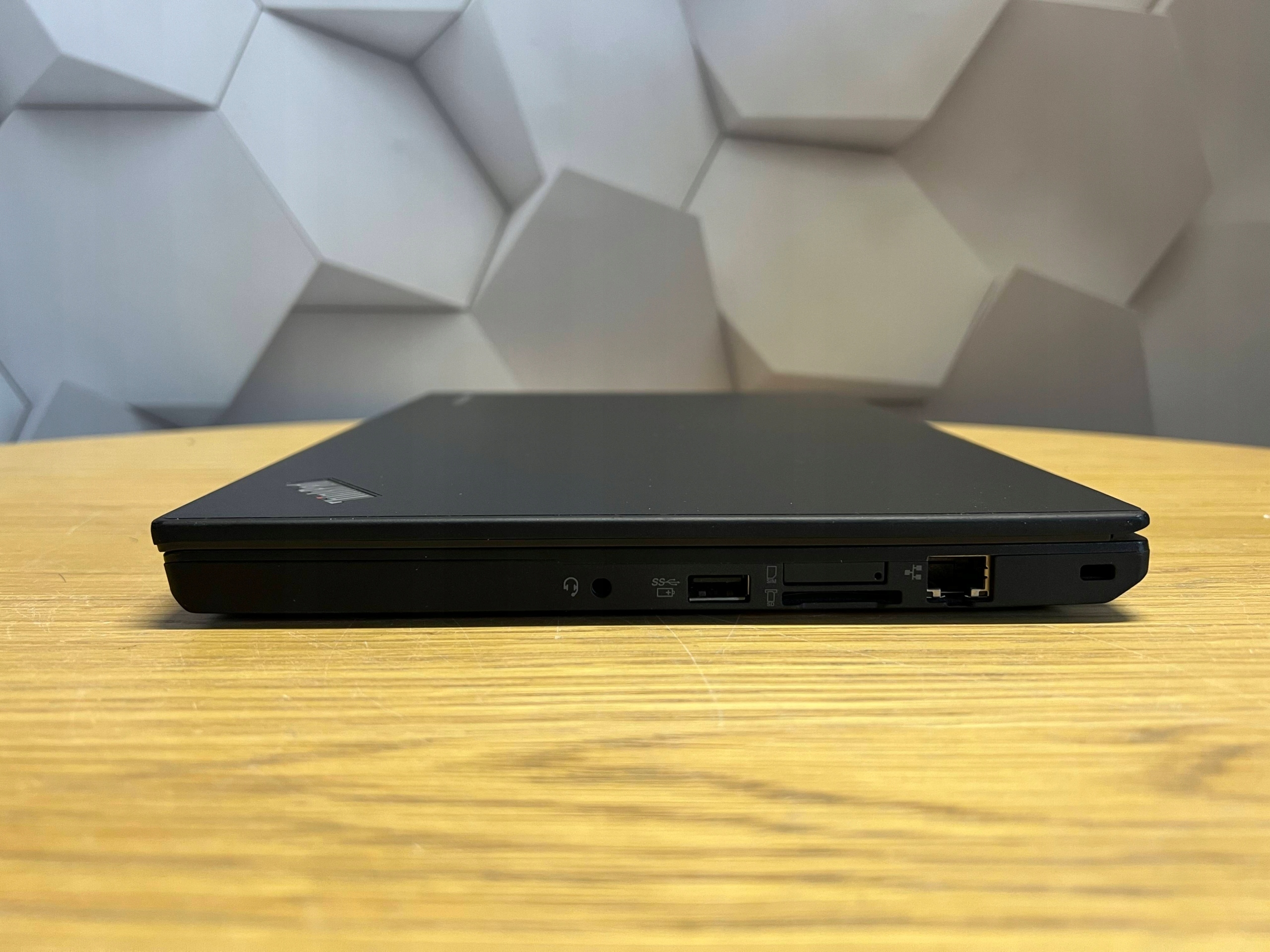 Lenovo Thinkpad x250 i5-gen 8GB 256SSD Office W10 - obrazek 9