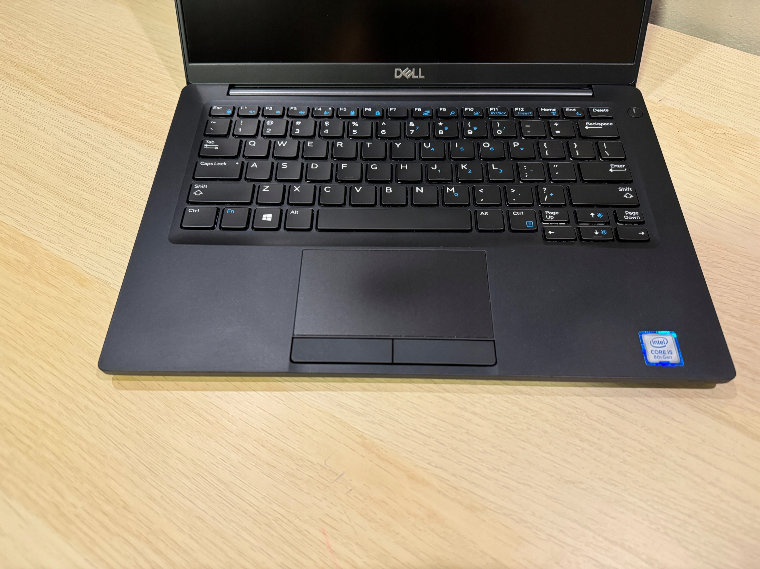 Dell Latitude 7390 13.3 i7-8650U 8GB 256GB SSD Windows 11 - obrazek 7