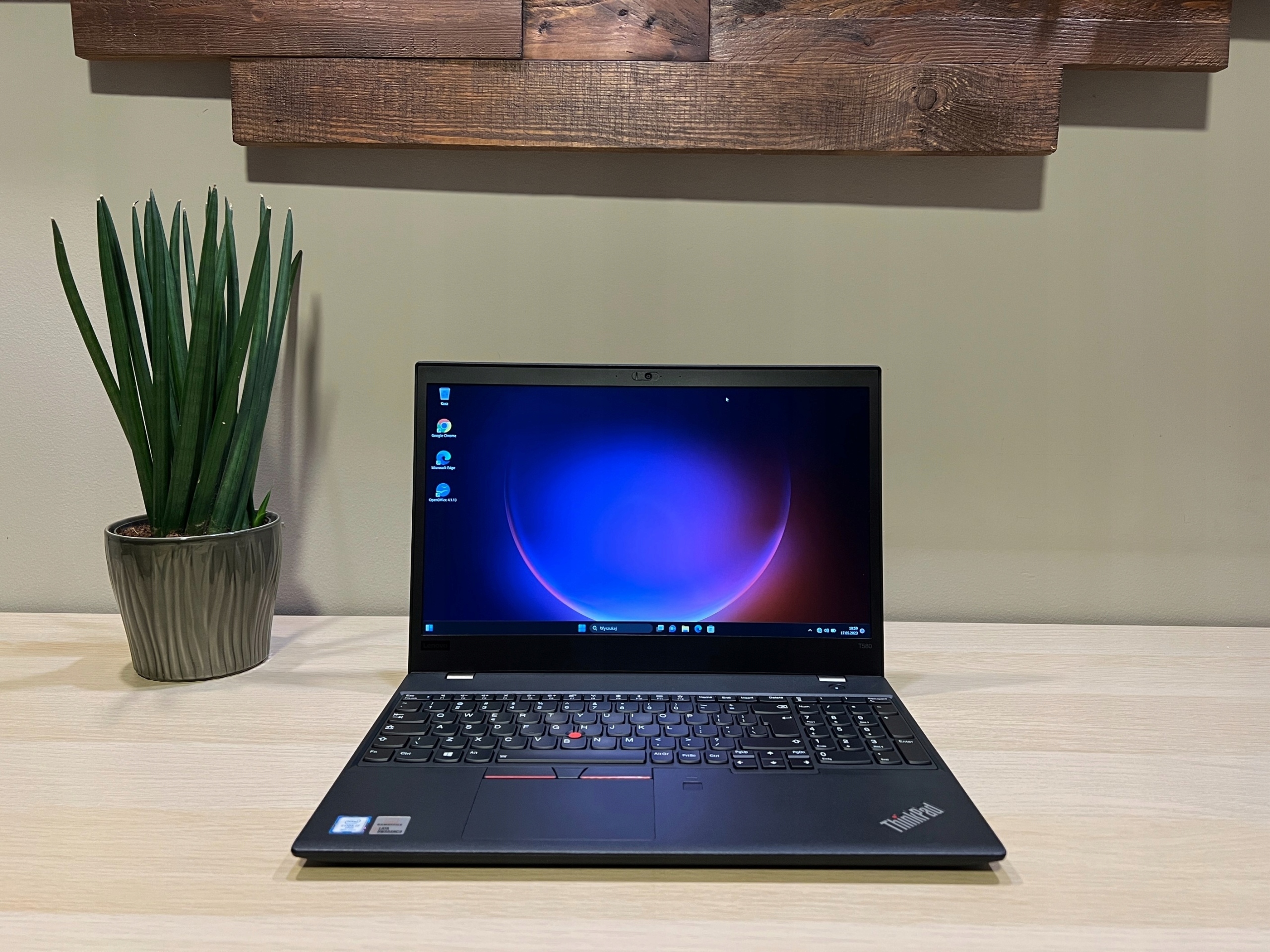 Lenovo Thinkpad T580 i5-7300U 8GB 256GB SSD NVME Full HD IPS Windows 11 - obrazek 4