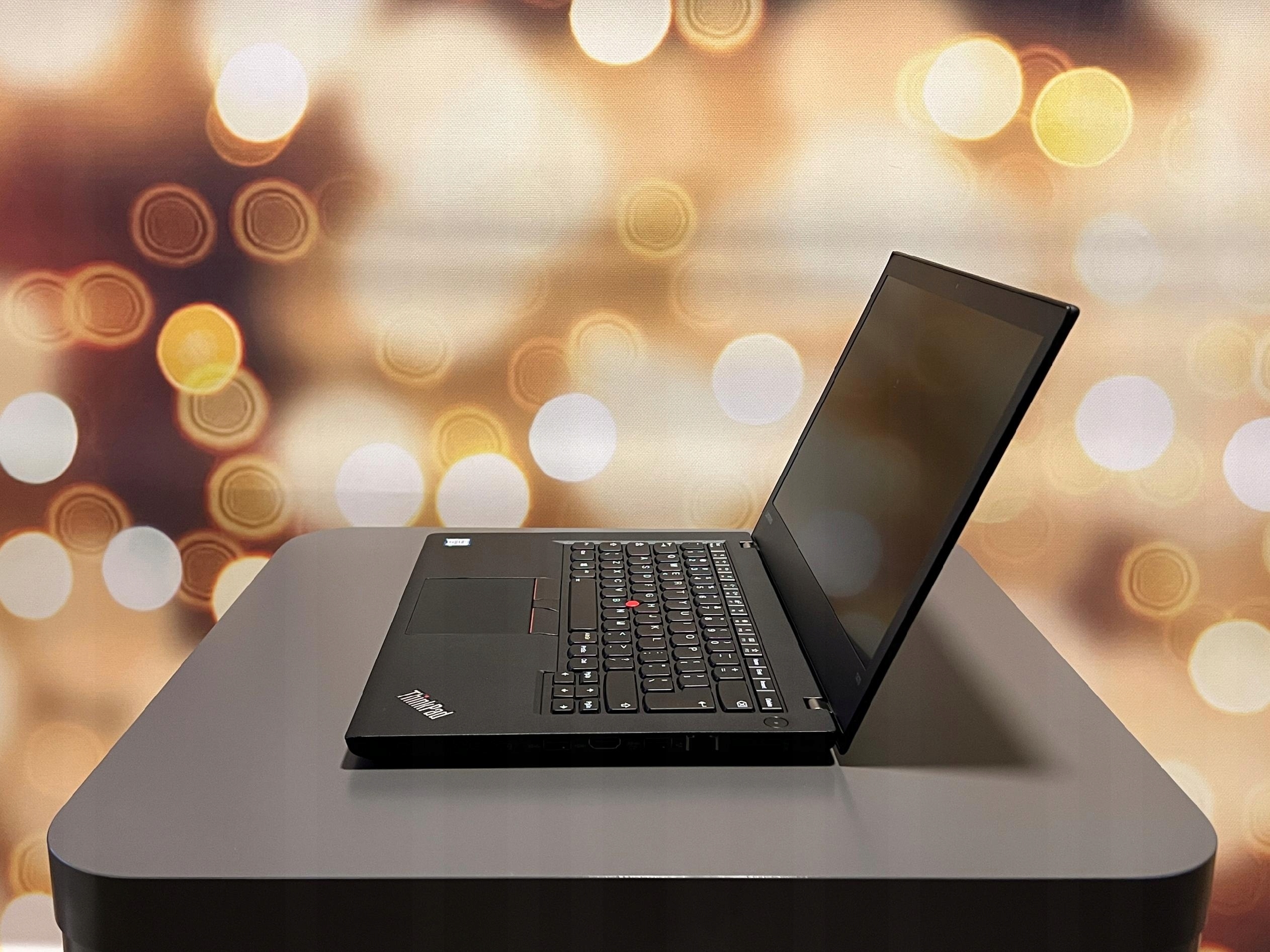 Laptop Lenovo ThinkPad T470 14 i5 16GB 256GB SSD Office Windows 10 - obrazek 2