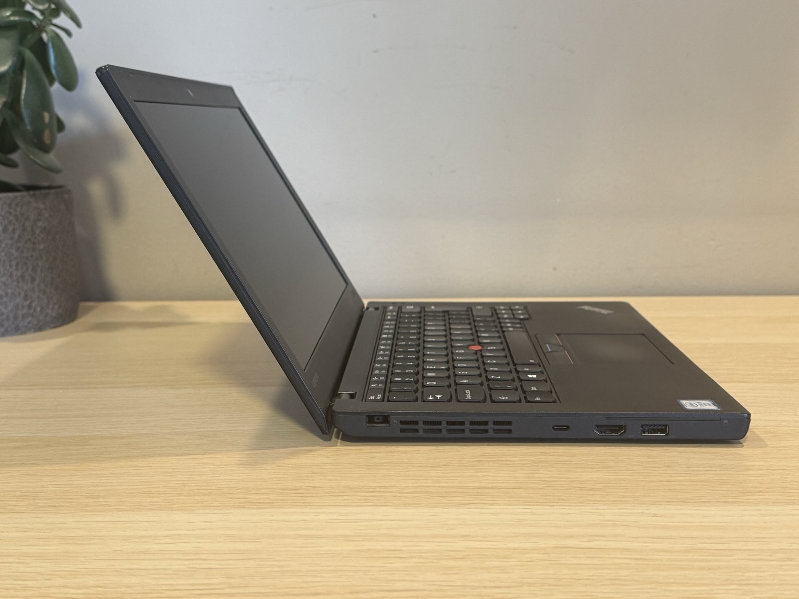 Lenovo ThinkPad X270 12,5 i5 8GB 2TB Office Windows 11 - obrazek 5