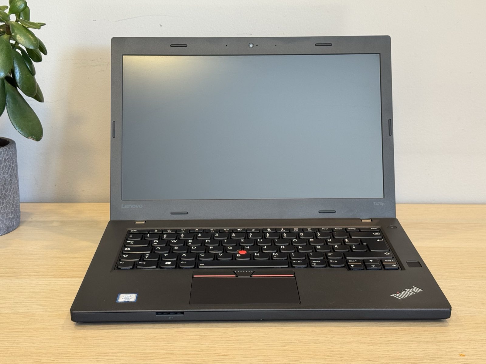 Lenovo ThinkPad T470P 14 i5-7440HQ 16GB 256GB NVIDIA 940MX Windows 10 - obrazek 2