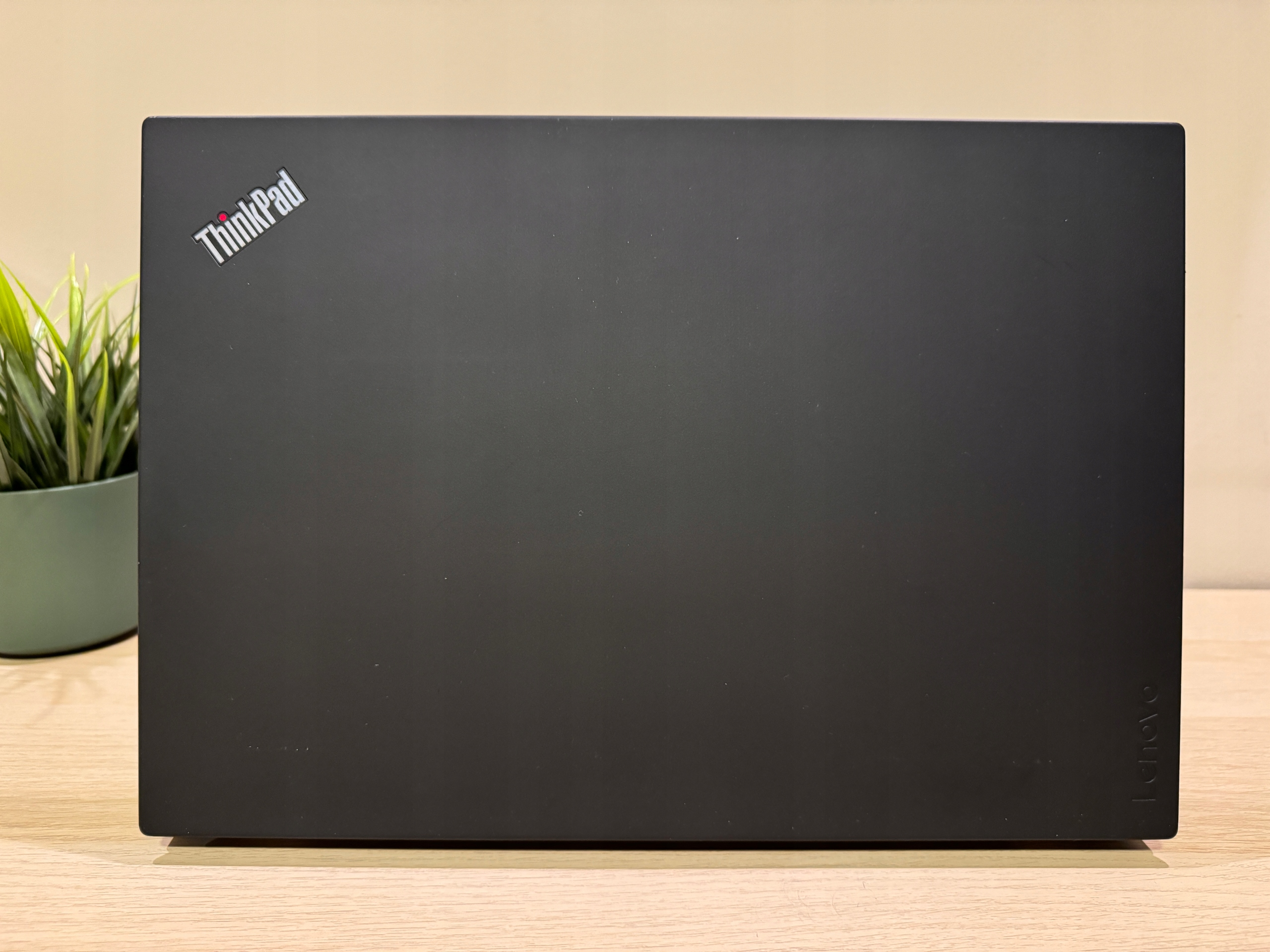 Lenovo ThinkPad P52s 15,6 i7-8650U 16GB 2TB SSD NVIDIA Windows 11 - obrazek 5